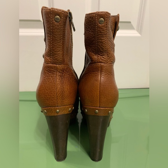 UGG Australia Cosima Mid Brown Leather Stud Ankle Platform Heel Boots Size 9.5 - Picture 4 of 10